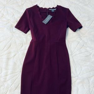 French connection XS size 4 bodycon Berry Red dress with scalloped V neck NWT